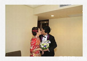 a moment wedding shop提供婚紗,晚裝,伴娘裙等產品